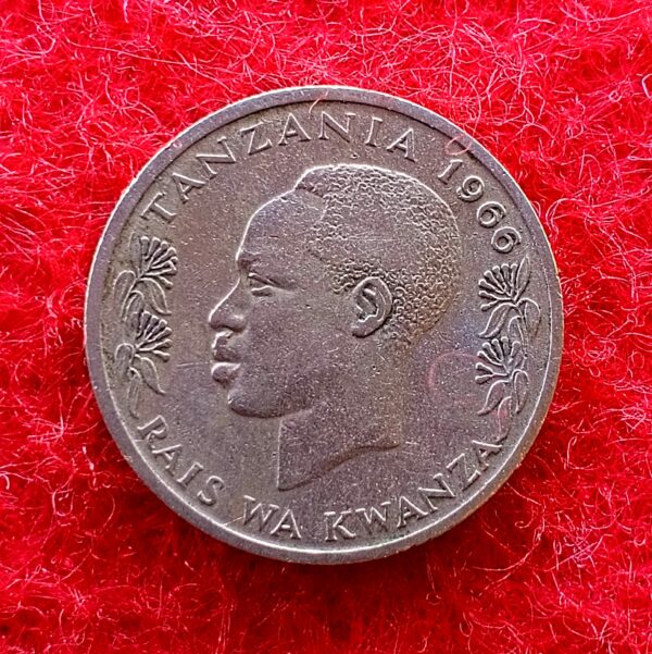 Tanzania 50 Senti 1966 Coin - Image 2