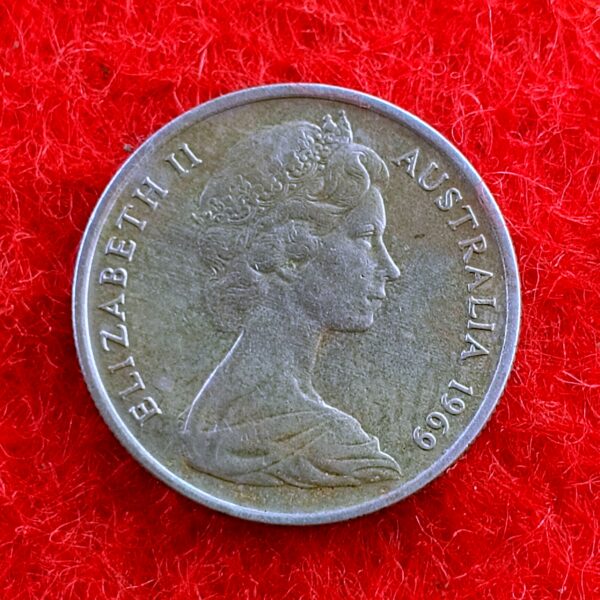 Australia 5 Cents 1969 Coin - Image 2