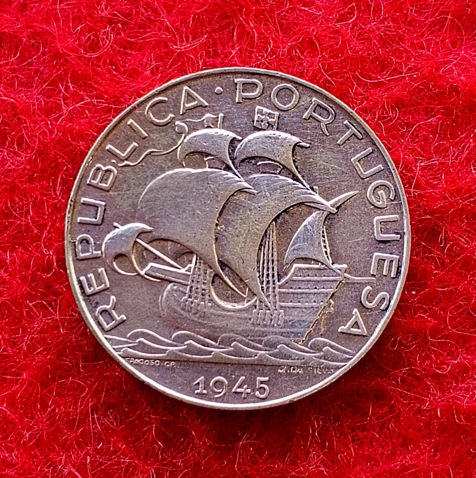 Portugal 2.50 Escudos 1945 Silver Coin – SNS Coins