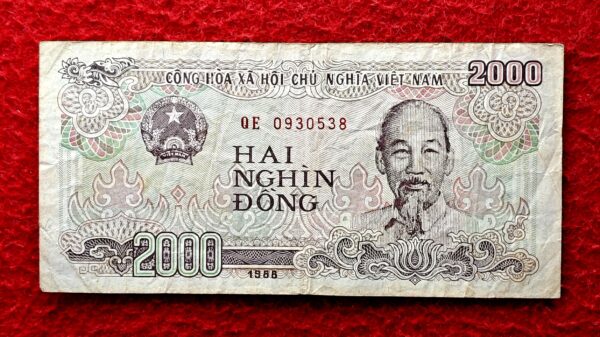 Vietnam 2000 Dong 1988 Banknote