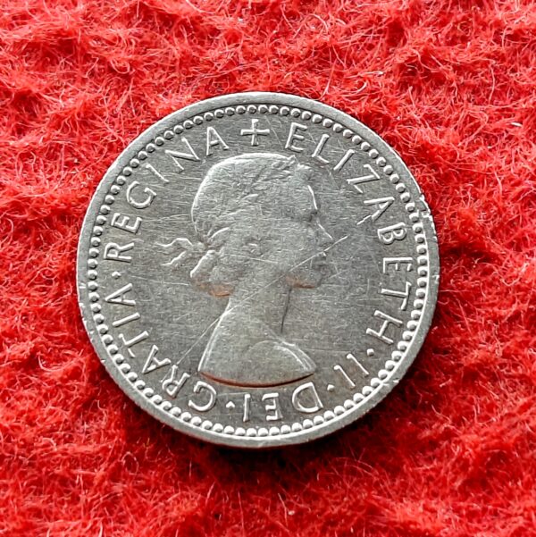 United Kingdom (UK) 6 Pence Elizabeth II 1961 Coin - Image 2