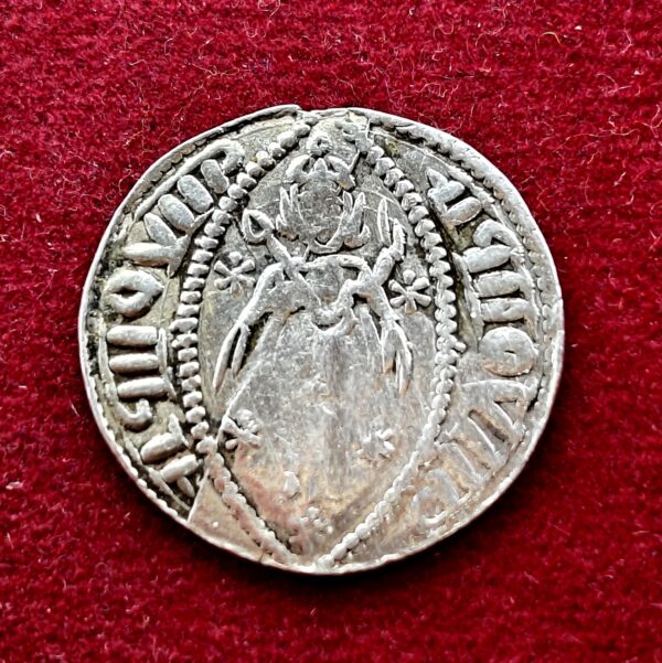 Hungary Medieval Silver Coin - Depiction of a Monarch or Saint - Image 2