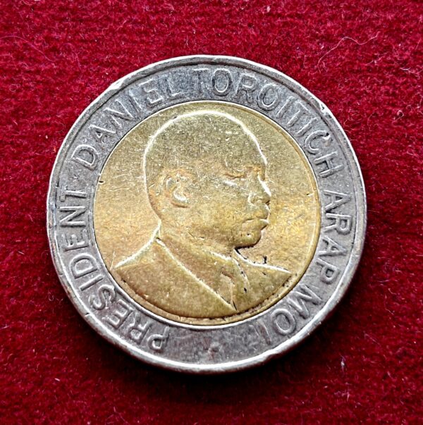 Kenya 20 Shillings 1998 Coin  - Image 2