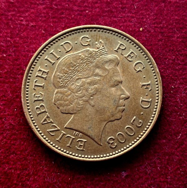 United Kingdom (UK) 2 Pence – Elizabeth II 2003 Coin - Image 2